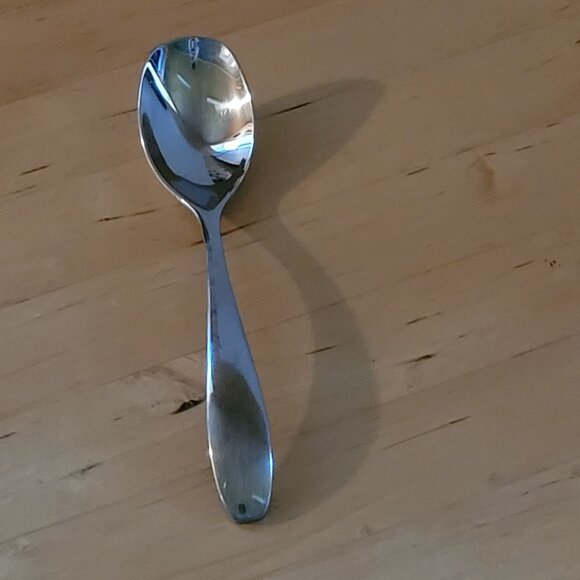 Oneida Stafford 31 Pieces Flatware 18/10 Stainless Salad Fork Teaspoon Knife - Picture 6 of 8